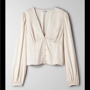 Sunday Best
TATIANA BLOUSE
Item no: 74887  Size 2 color: GISELLE